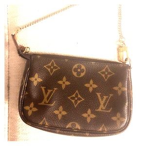 Louis Vuitton Pochette Mini Clutch Wristlette